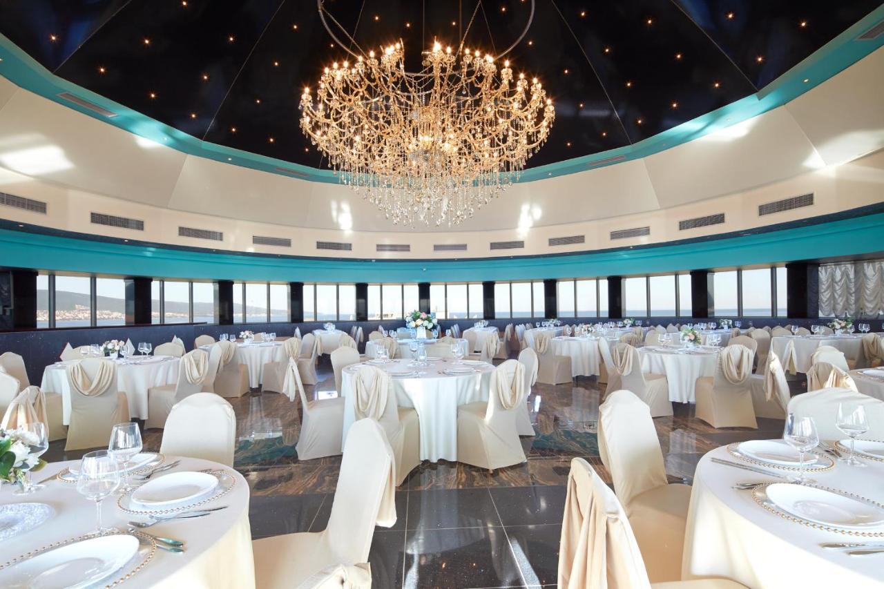 Planeta Hotel & Aquapark Free Beach Access Sunny Beach Eksteriør billede The ballroom