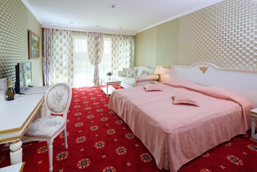 Planeta Hotel & Aquapark Free Beach Access Sunny Beach Eksteriør billede